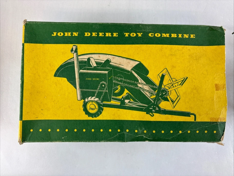 Vtg Carter John Deere 12A 1952 Toy Canvas Pickup Combine +Original Box - Image 2 of 4