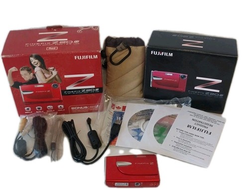 Fujifilm Finepix Z20fd RED 10.0MP 3x Digital Camera NEEDS A NEW BATTERY W/memCRD