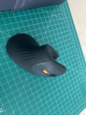 ProtoArc Ergonomic Vertical Mouse Rechargeable Multi-Device, Black EM11 NL