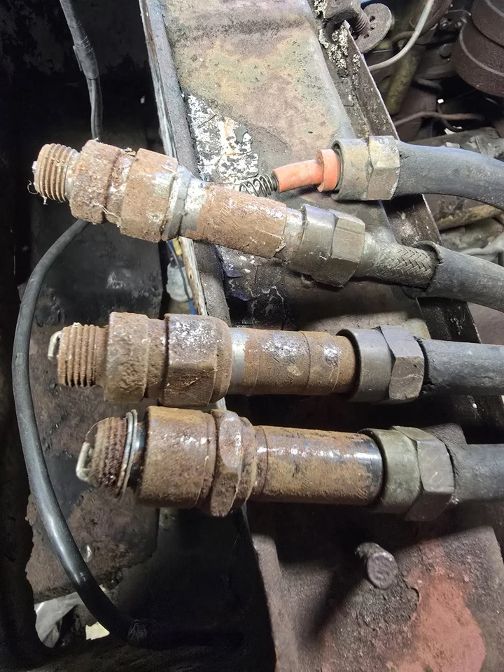 M38A1 24V 自动轻质军事分销商和插头电线 — 第 4/4 张图片