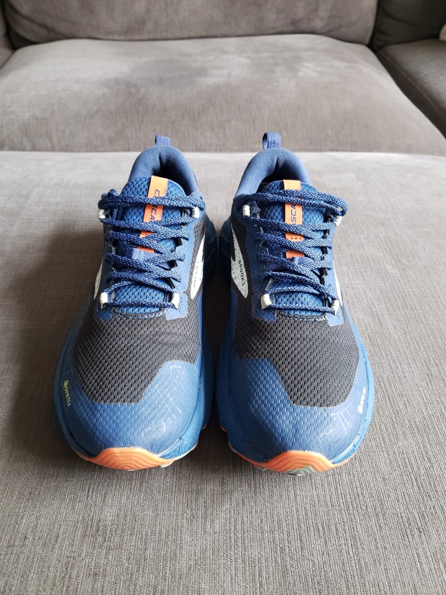 Size 8.5 - Brooks Cascadia 17 GORE-TEX Blue Firecracker for  display picture 1
