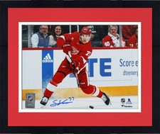 Framed Simon Edvinsson Detroit Red Wings Signed 8