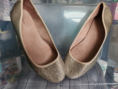 EUC Gold Style & Co Angelynn Flats Sz 10