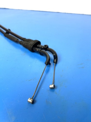 07-08 YAMAHA YZF R1 THROTTLE CABLE LINE LINES OEM TESTED - Picture 8 of 15