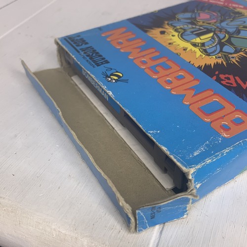 Bomberman NES Worn Box Clean Manual & Cartridge Styrofoam Block Tested Case - Picture 20 of 21