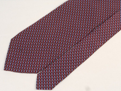 Vintage Altea Milano made in Italy geometric  all silk tie. #T81-8T2