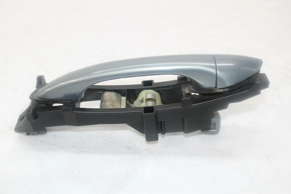 2003-2007 MERCEDES-BENZ C230 REAR LH DRIVER SIDE EXT. DOOR HANDLE L3315  - Image 3 of 4