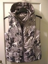 Gerry's Packable reversible down Puffer Vest hooded Small Metallic Gray Silver