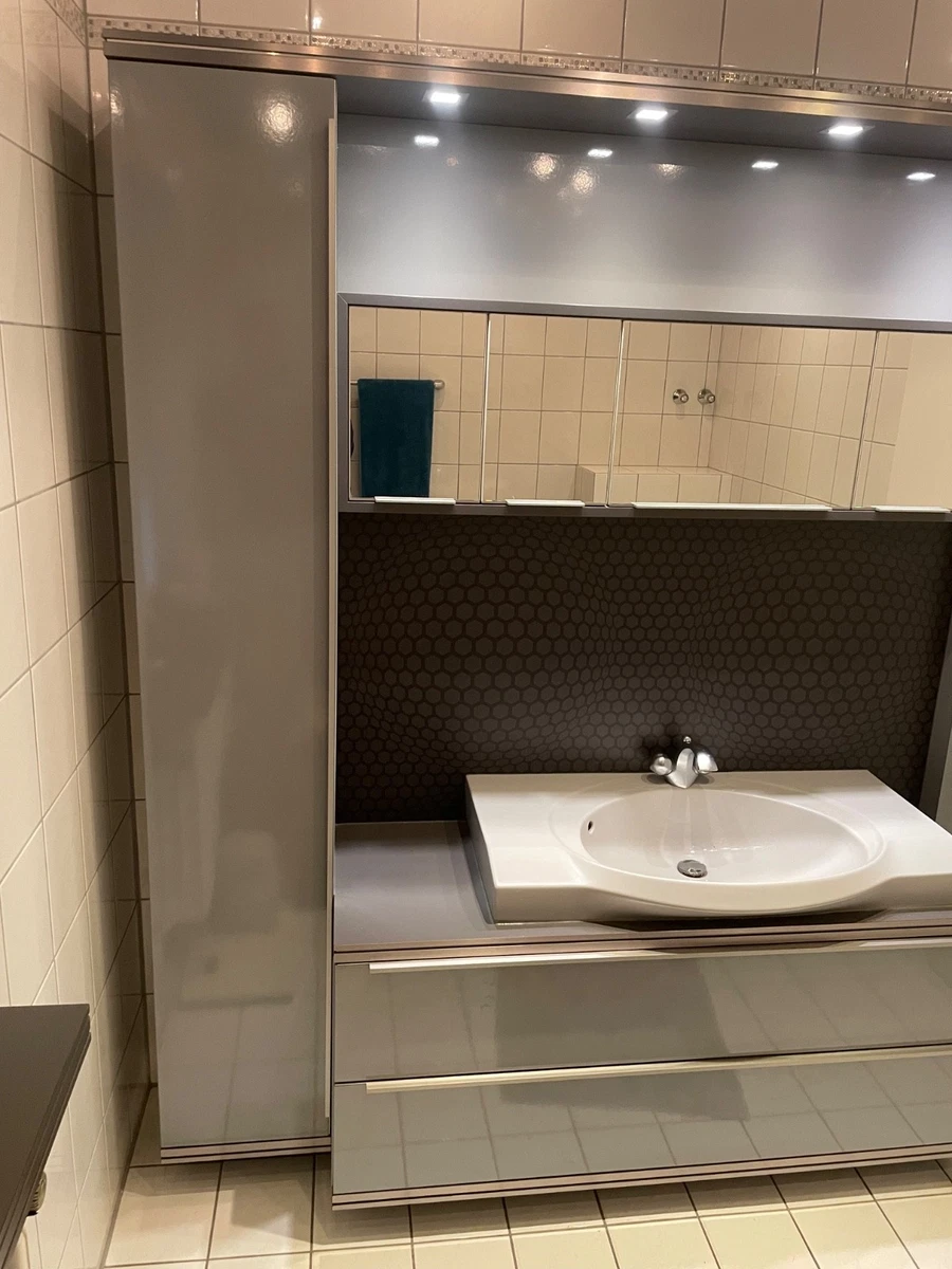 Badmöbel, Badezimmmerschrank, Badezimmerspiegel, Midischrank, Hängeschrank