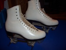 Riedell 375 B skates, size 5.5 girls Snyder's Super Deluxe plate, size 7