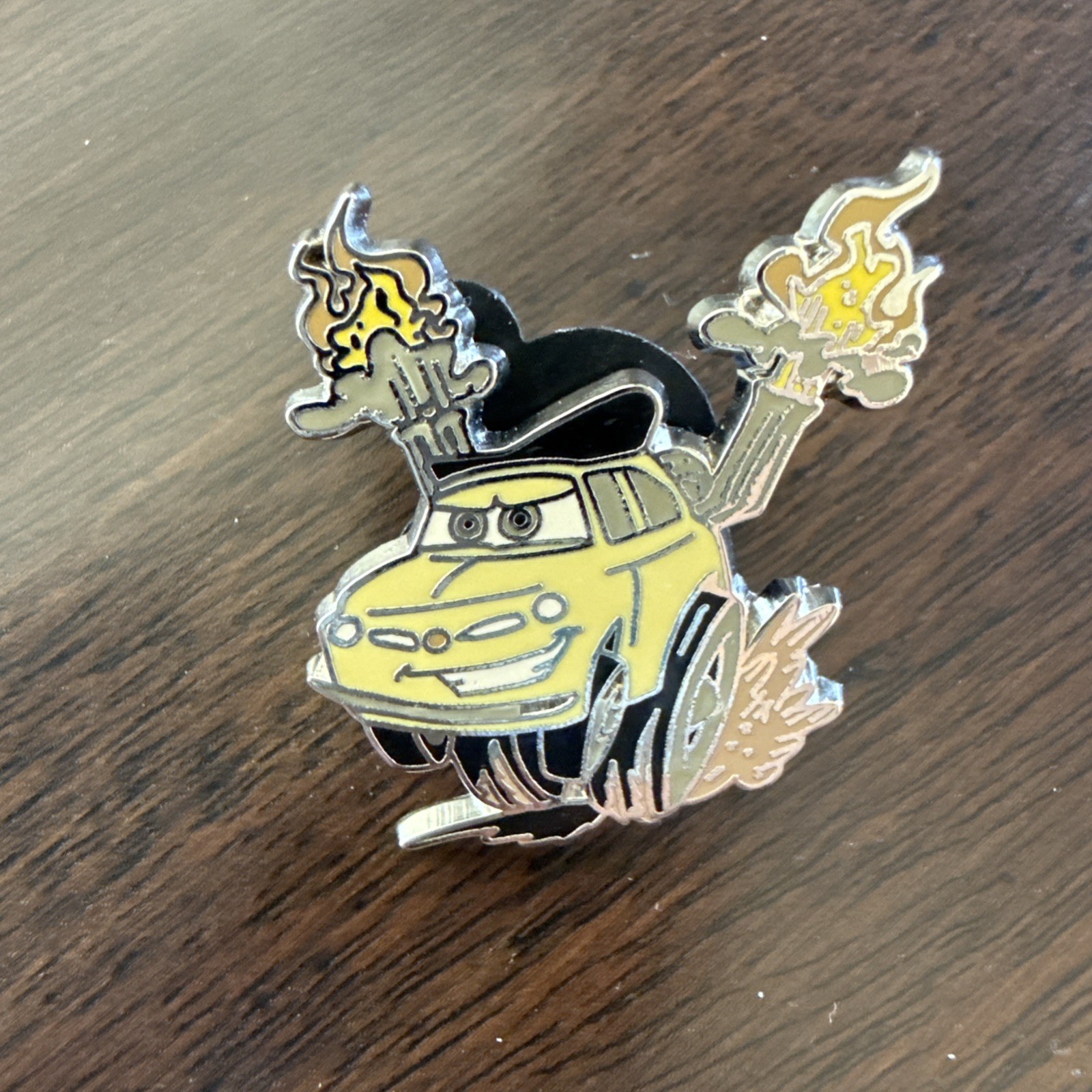 2015 Luigi Burning Rubber Pin Badge Disney