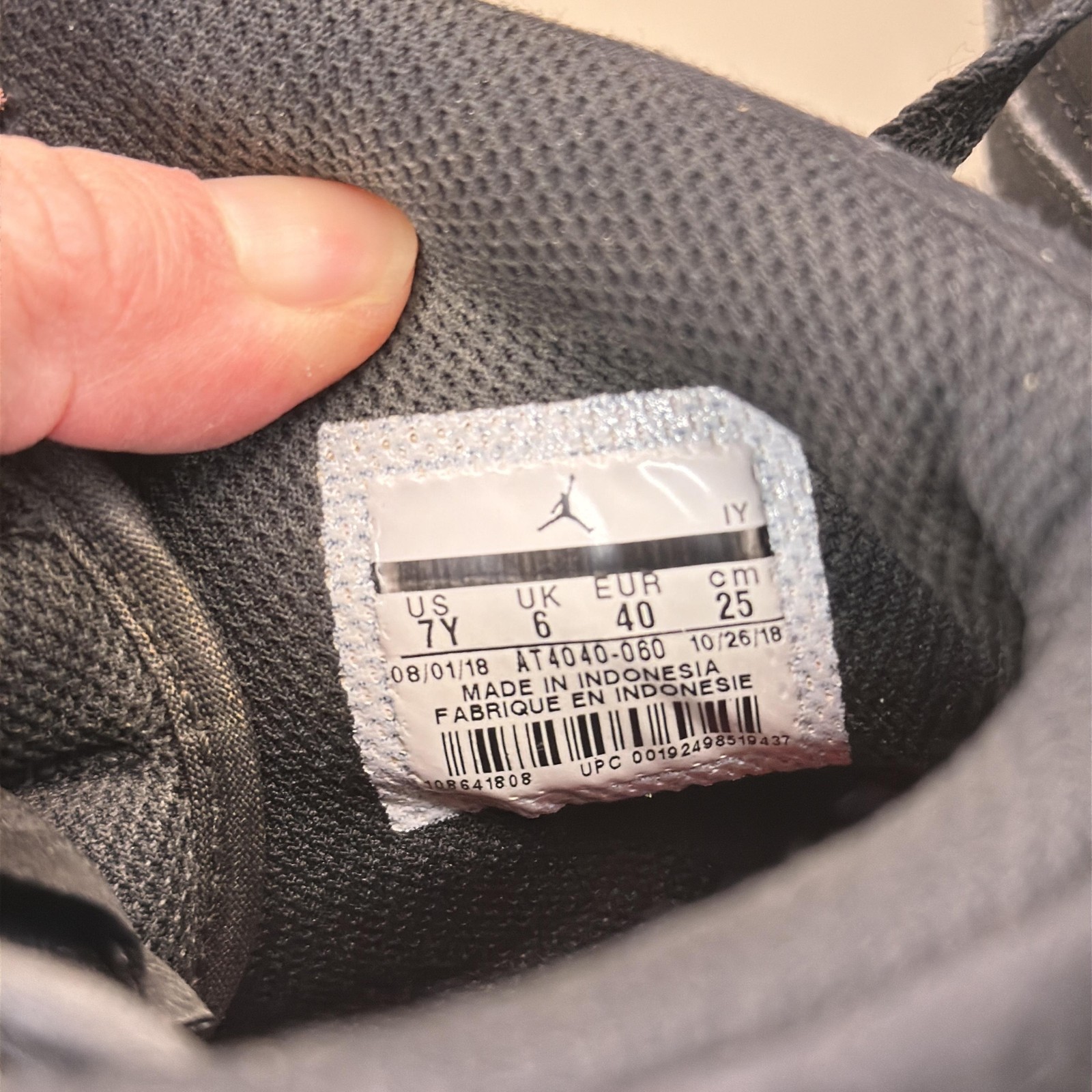 Nike Jordan Legacy 312 Shoes Youth Size 7Y Black Red Basketball AT4040-060 thumbnail 8