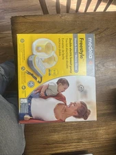Medela Pump Freestyle Hands Free Double Electric Breast Pump.New Open Box