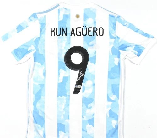 Sergio Aguero Signed Argentina FC Soccer White Jersey #9 - Beckett Hologram