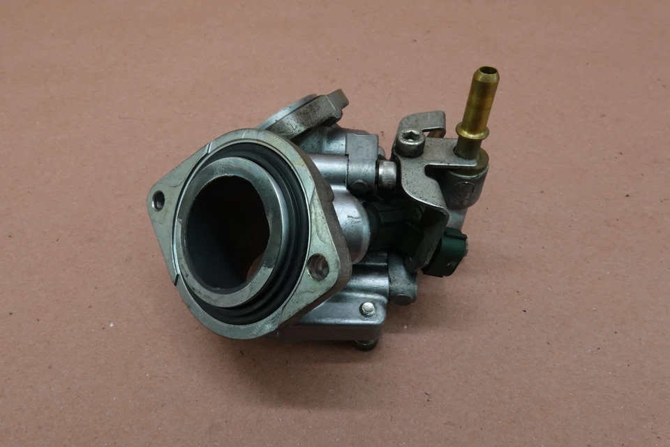 Kawasaki Vulcan 900 VN900 VN900C 2007-2013 colector de admisión Foto 3 de 4