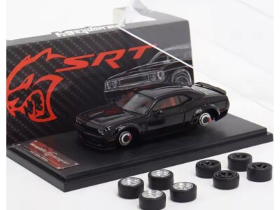 DODGE Challenger SRT Hellcat  - black - FineWorks 1:64