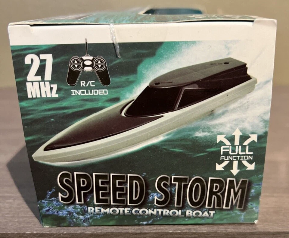 XVB Remote Control Speed Storm Boat 27 MHz New in Box See Photos for Quality - Image 4 of 4