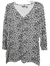 CHICO'S Animal Print Ruched V-Neck 3/4 Sleeve Knit Top Size 3 XL 
