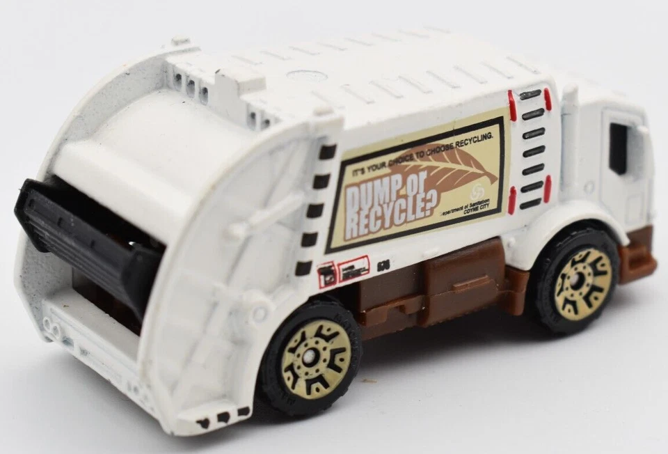 Matchbox Superfast Trash Truck Garbage Truck. 5 Pack exclusive. MBX 2006 loose - Image 2 of 3