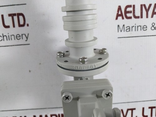 3041063 feed horn with orthomode transducer & rejection filter 3041065 ,3040661 - Picture 9 of 9