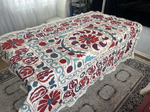 Antique Vintage Uzbek Embroidery Suzani Bed Cover Table Cloth Throw. 182x142 - Picture 16 of 18