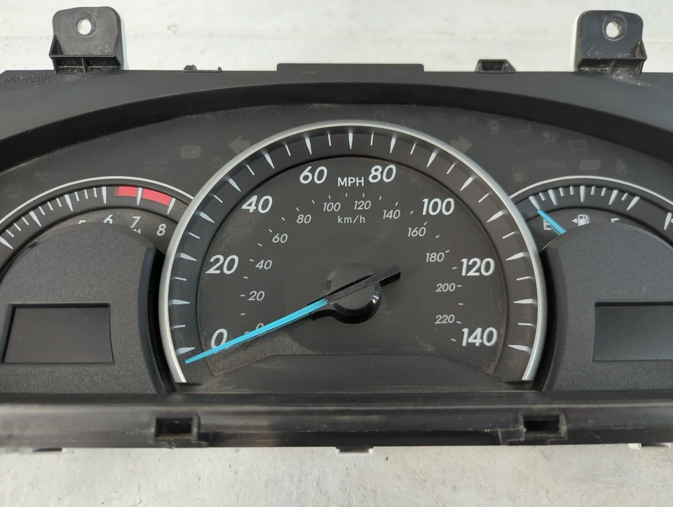2012-2012 Toyota Camry Speedometer Instrument Cluster Gauges XPAHK - Image 4 of 4