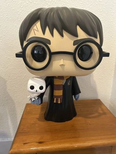 FUNKO POP SUPER Size HARRY POTTER WITH HEDWIG 18 Vinyl Figure