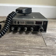 Vintage TRAM D-42 40 AM CHANNEL Mobile Radio - Not Tested
