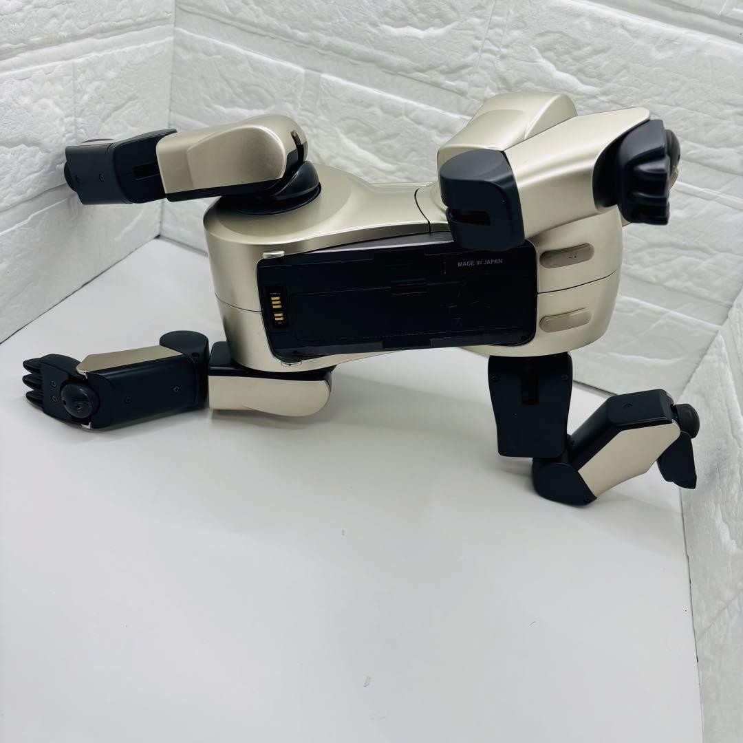 Sony Aibo Ers-210 Gold Robot Junk Broken Battery Memory Stick