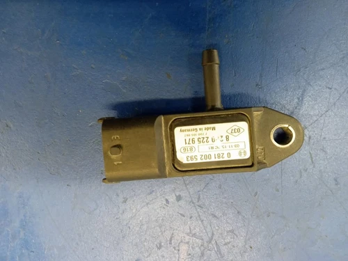 8200168253 Sensor Presion para RENAULT TRAFIC II COMBI 2004 1043975 - Imagen 1 de 8