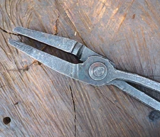 GIANT 1/8" - 1/2" BLACKSMITH "FLAT STOCK" POWER HAMMER 30" TONGS ANVIL VINTAGE