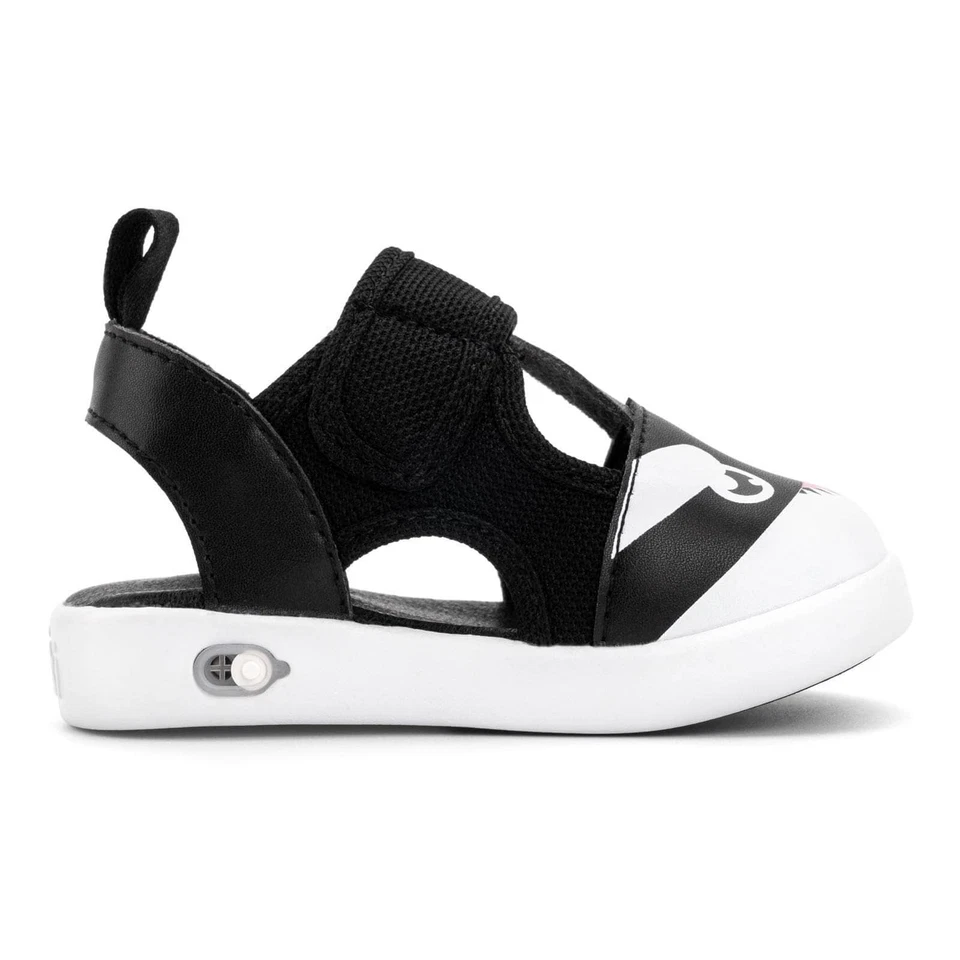 Sandalias chirriantes ikiki Killer Whale para niños pequeños | Negras Foto 3 de 4