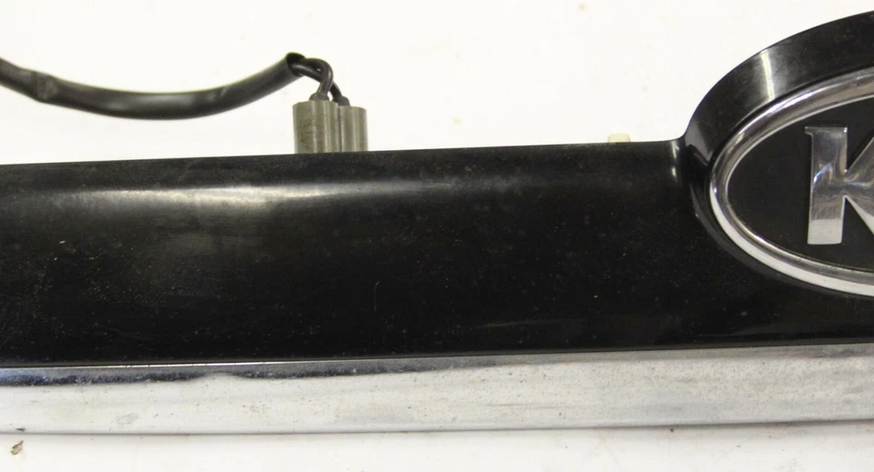 2005 Kia Spectra 4 Door Sedan Rear Trunk Handle License Plate Tag Lights 05 06 - Image 4 of 4