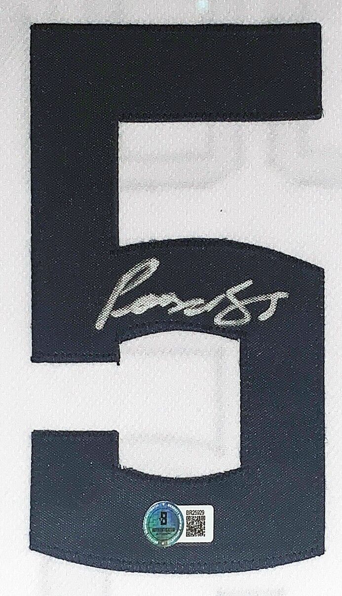 Foto 2 di 8