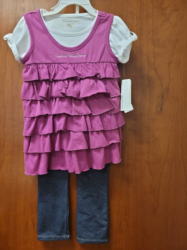 New Girls Calvin Klein  jeans toddlers lot of 2 PC legging outfit Size 4T NWT