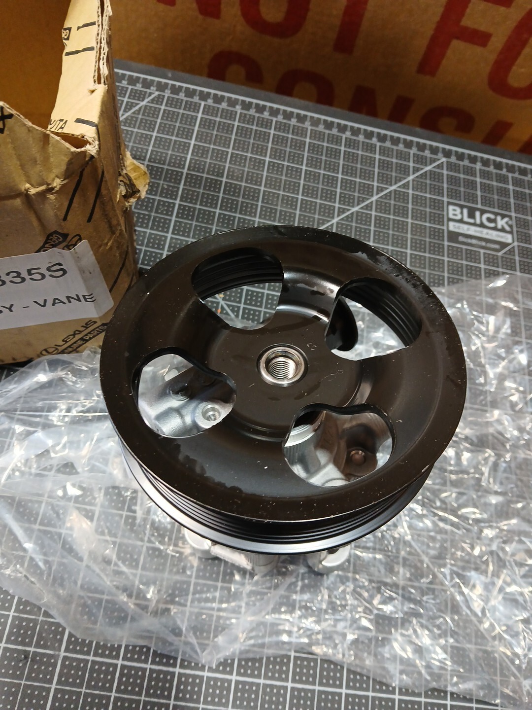 Lotus Evora New Genuine Power Steering Pump A132E6335S.