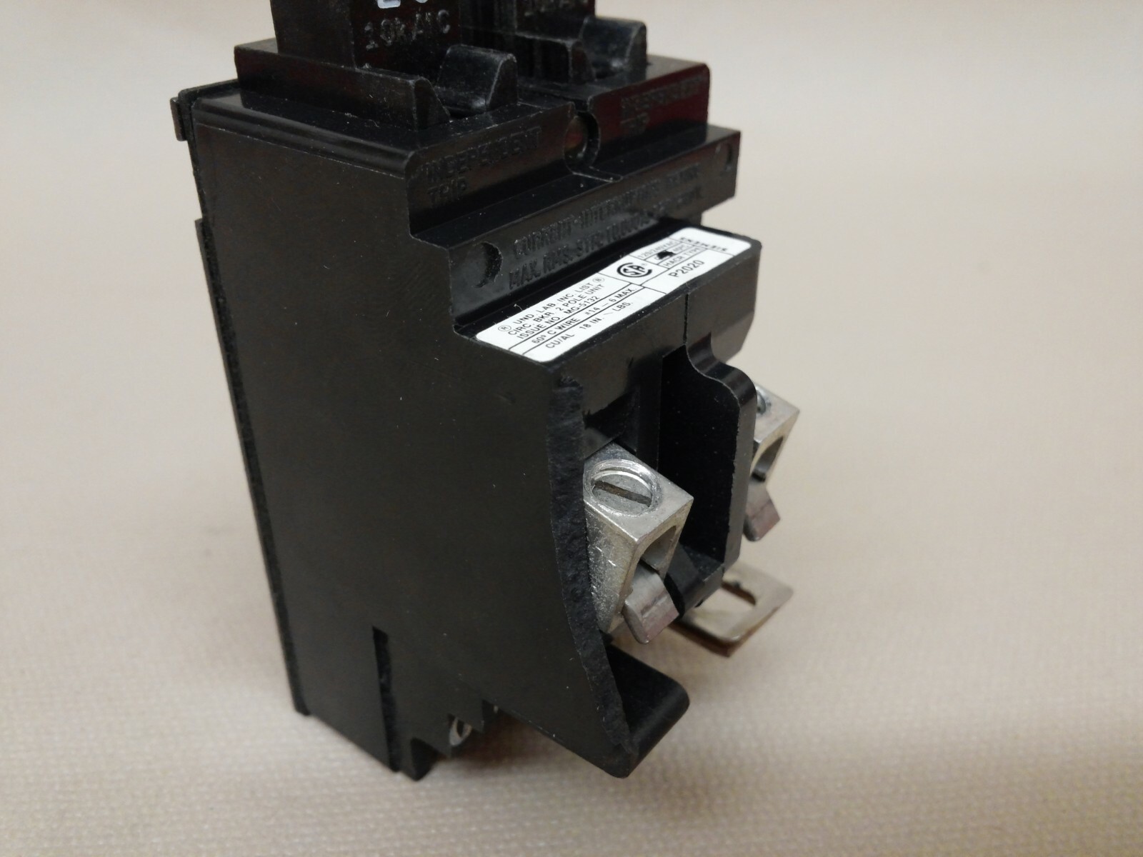 20A ITE Pushmatic P2020 Twin BREAKER 20 Amp No CLT Restrictor Tab Non Limiting - Foto 4