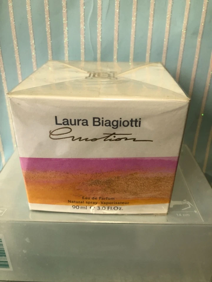EMOTION BY LAURA BIAGIOTTI EAU DE PARFUM SPRAY 90 ML (DIFÍCIL DE ENCONTRAR) Foto 2 de 2