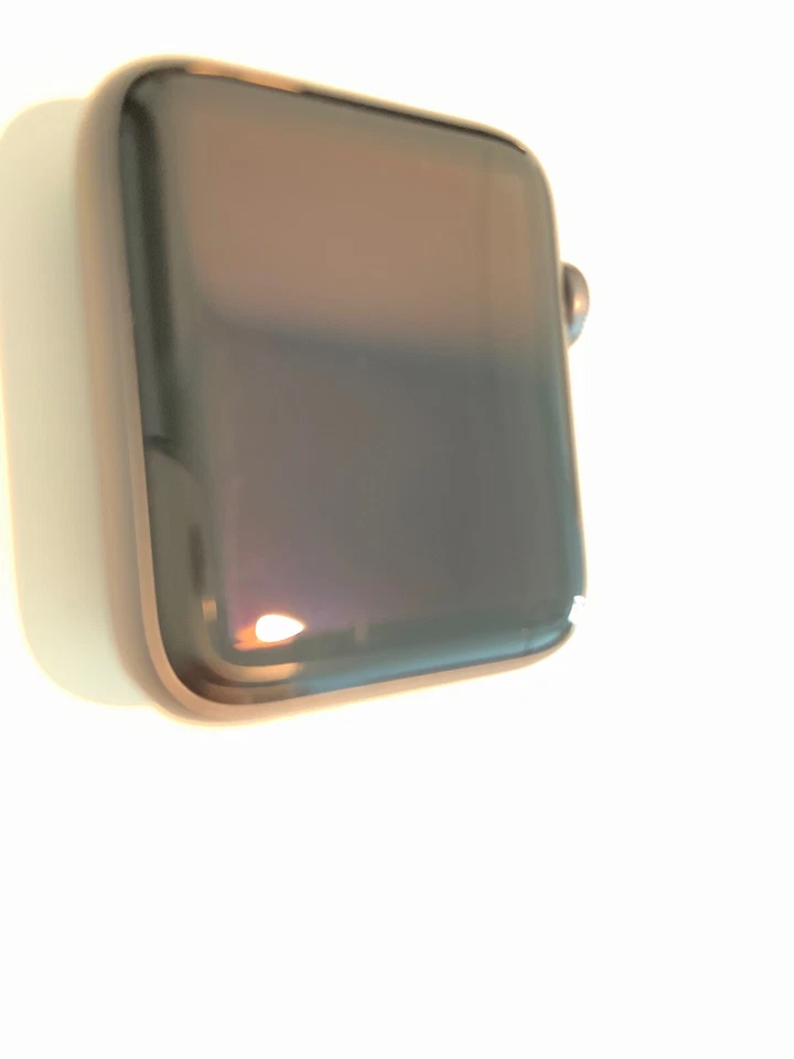 Cracked Working Apple Watch Series 2 Nike+ 42mm FACE ONLY Space Gray Aluminum - Image 4 of 4