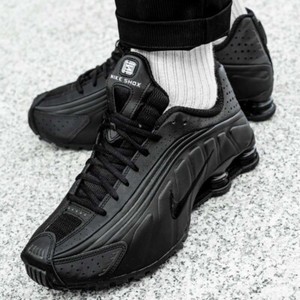 nike shox r4 43