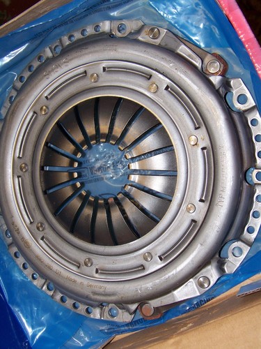 SAAB 9-5 Deluxe Clutch Kit Sachs of Germany 1999 to 2004 2.3L - Picture 3 of 5
