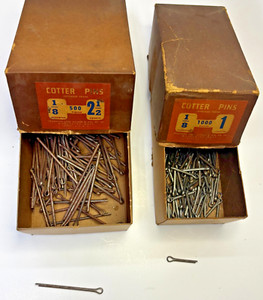 EXTENDED PRONG COTTER PINS DIAMETER 1/8" LENGTHS 2-1/2" 1" LOT OF APPROX. 207