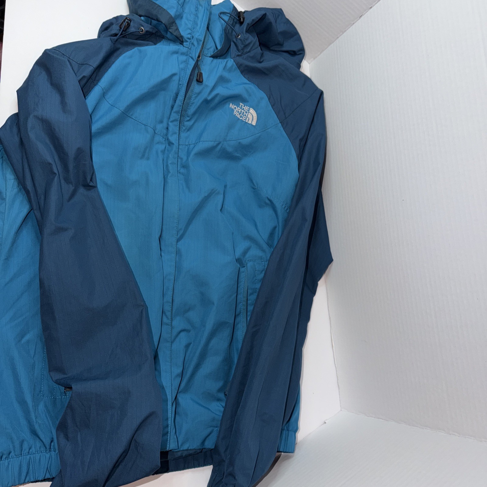The North Face DryVent Hooded Windbreaker Rain Jacket  Blue Size XS