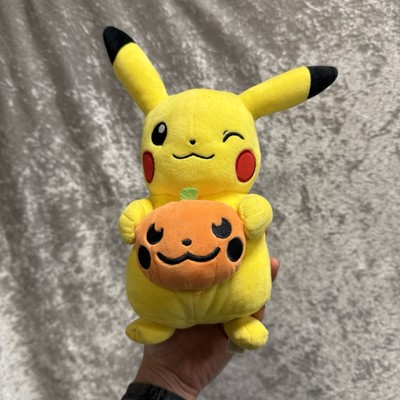 Pokemon 8 Zoll Pikachu hält Kürbis Plüschtier Lizenziert Authentisch Halloween RAR