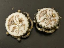 Vintage Milk Glass Earrings Demi Parure-Flower Design Unsigned Kramer