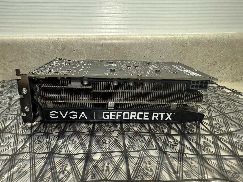 NVIDIA EVGA GeForce RTX 2060 6GB GDDR6 Graphics Card - Image 2 of 4