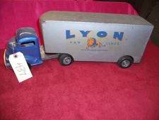 Smith Miller GMC LYON Van Lines.