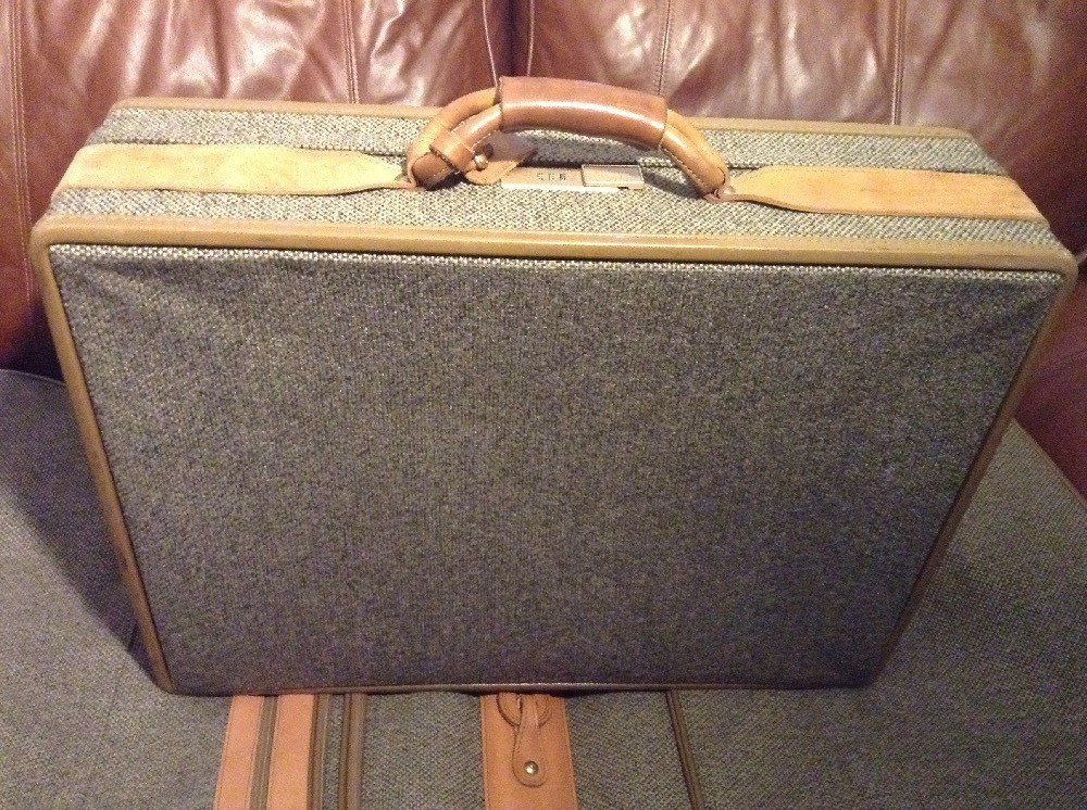 hartmann luggage ヴィンテージ　本革　トランク Vintage Hartmann Luggage ~ 21” Carry On Suitcase ~ Tweed