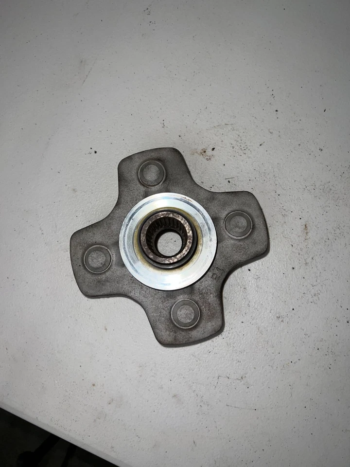 1999 Honda Foreman 450 Right Rear Hub/42610-HN0-670 - Image 3 of 4