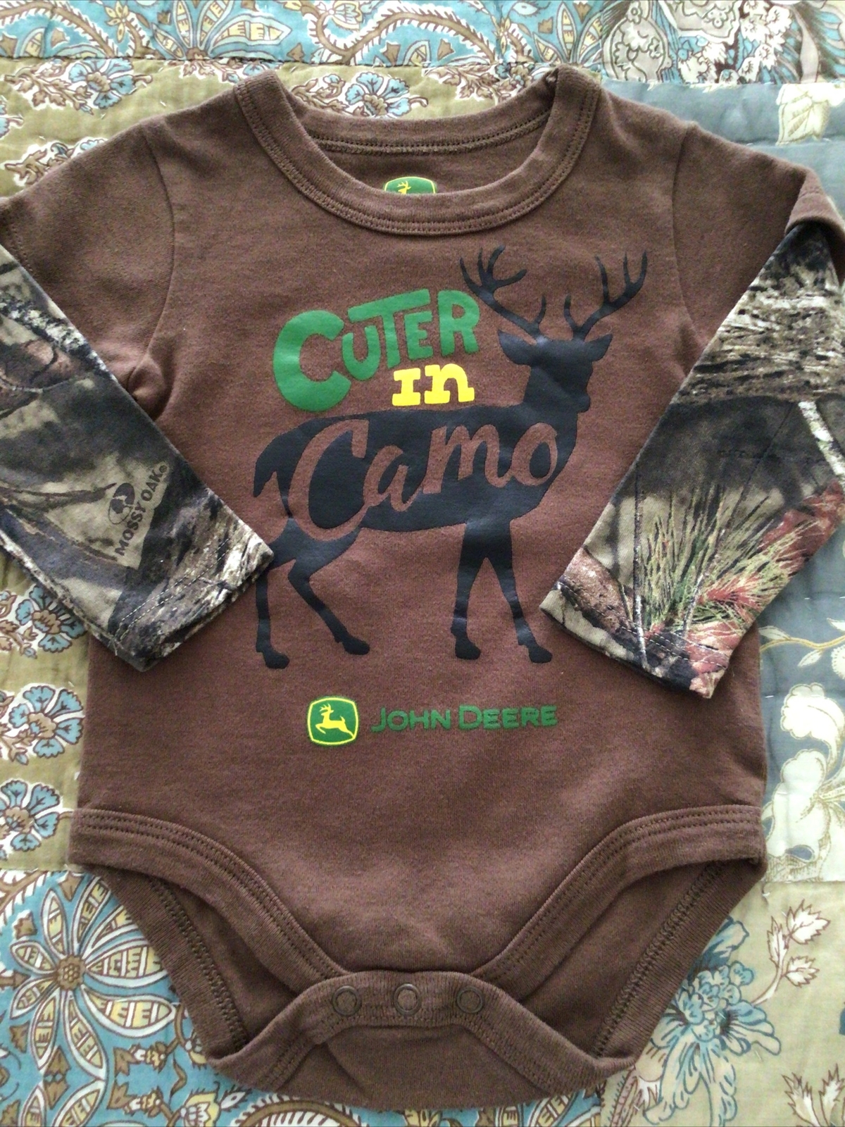 NWOT JOHN DEERE Camo Baby One Piece Long Sleeve Tshirt Snaps 3/6